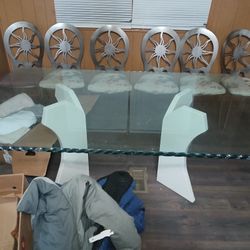 Dining Room Table 6foot × 42"