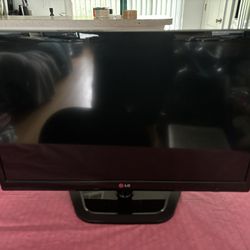 25” LG Flat Screen TV