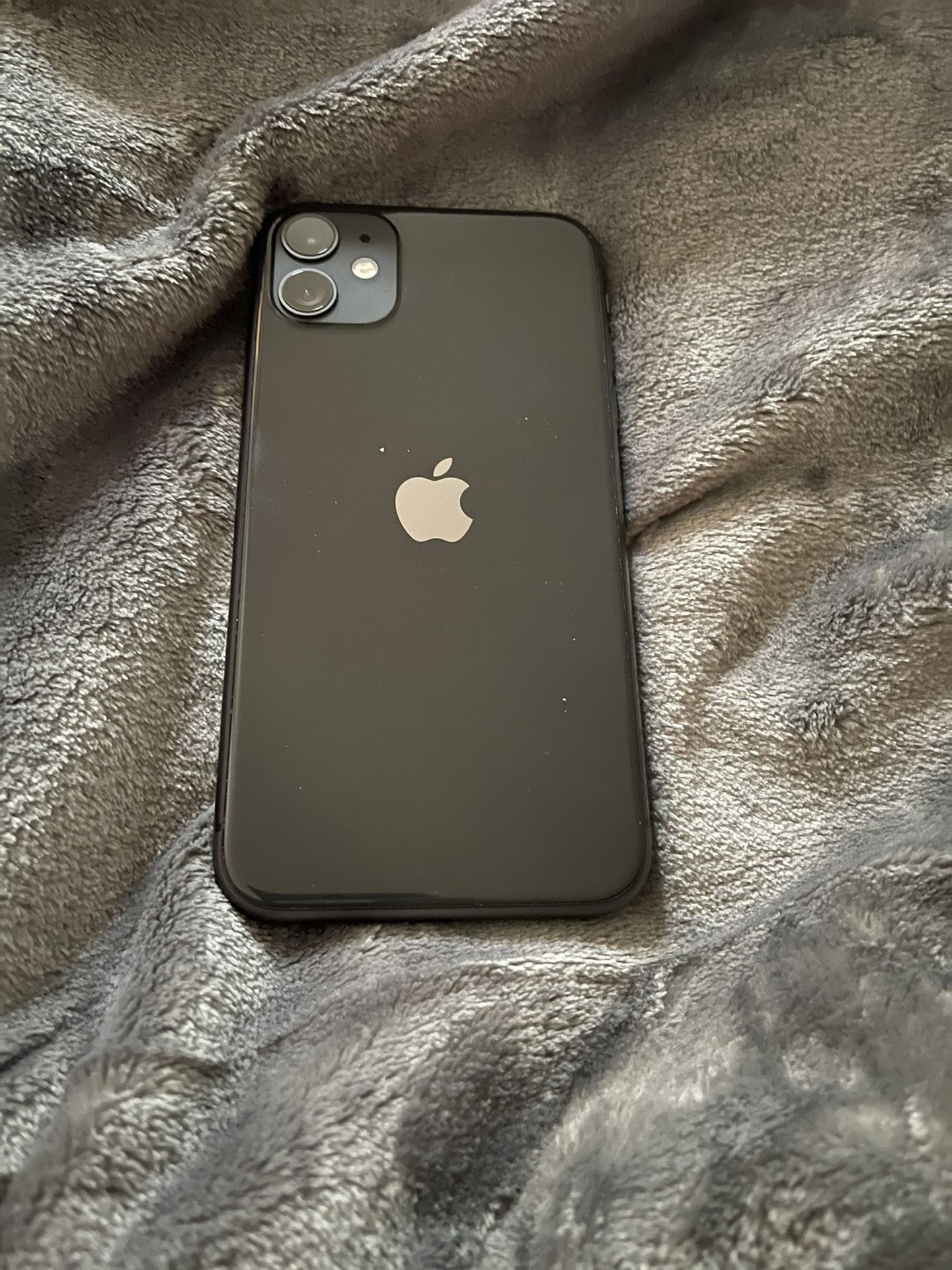 Jet Black Iphone 11