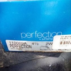 Super Cozy 4 And 1/2 Toddler Shoes Originally Paid $50 Very Well Fit For The Little Feet Extra Cushion