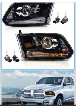 Pair of headlights black housing for Dodge Ram pick up 2013 to 2018