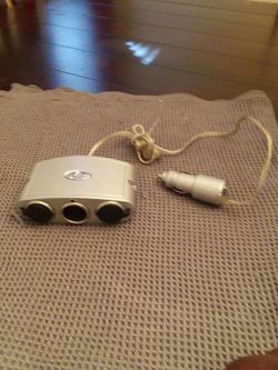 Multiple AC cigarette lighter plug