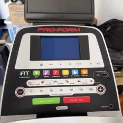 Proform Endurance 520 E  Elliptical