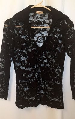 CACHE Lace top