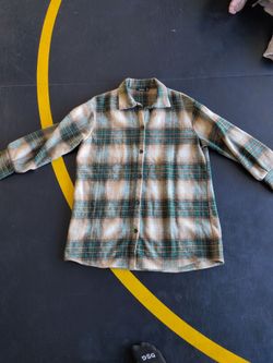 Boohoo Plaid Flannel Button-Up Shirt
