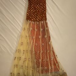 Regal Red Banarasi Netted Half-and-Half Saree - Gently Used