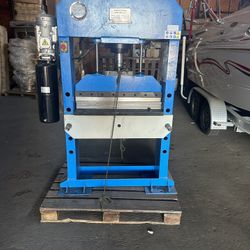 Electric 50 Ton Hydraulic Press Brake Bender Bending 30.5" Length x 13/64" Gauge | Press Brake