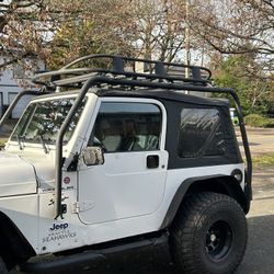 Barricade Roof Rack w/ Roof Rack Basket