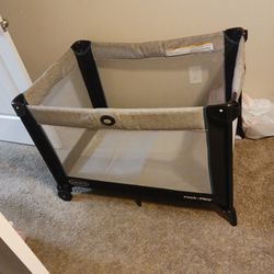 Pack  Play Crib 