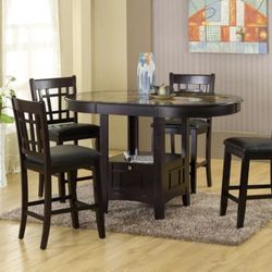 Table With 4 Chairs