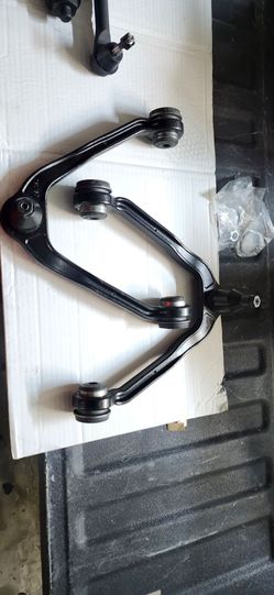 Chevy Tahoe  front suspension  kit