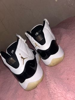 Nike Men's Air Jordan 11 "Gratitude White/Metallic-Gold-Black