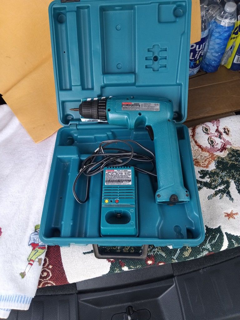 Makita Drill 