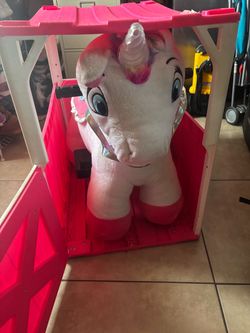 🦄 Kids Ride-On Unicorn with Pink Wagon – $85 OBO