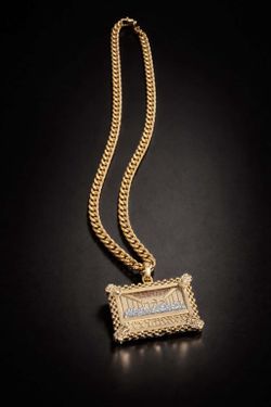 14kt last supper pendant, and chain