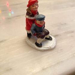 1993 christmas Village Figurine Children Skating Mervyns