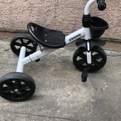 Tricycle Kriddo