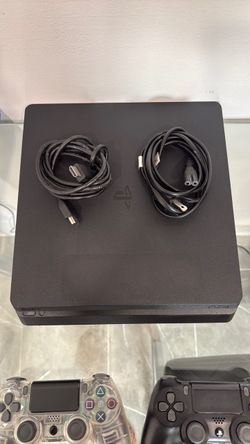 PlayStation 4 + extras