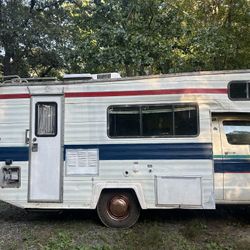 1981 Dodge 360 V8 