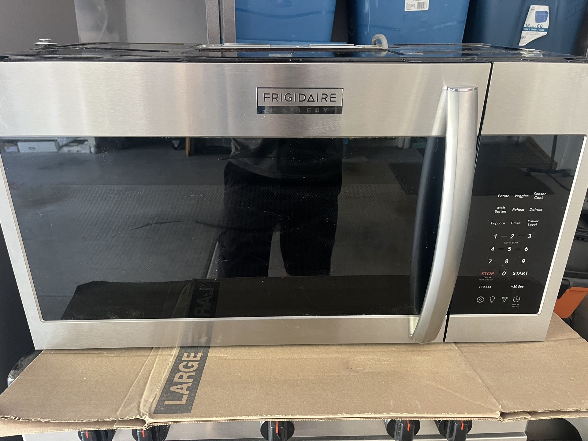 Frigidaire Gallery Microwave