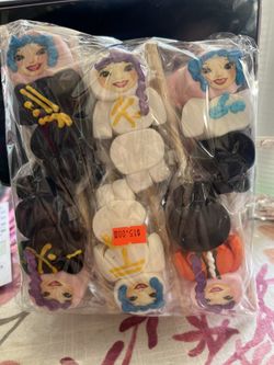 Huntrix Marshmallow Pops
