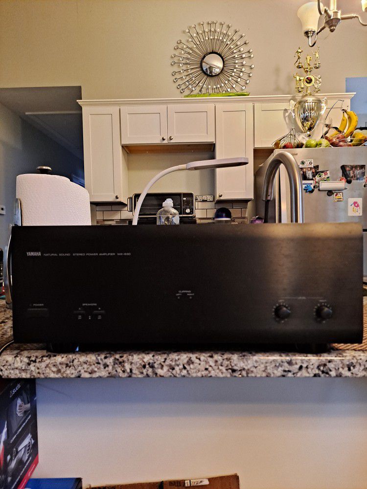 Stereo Power Amplifier 