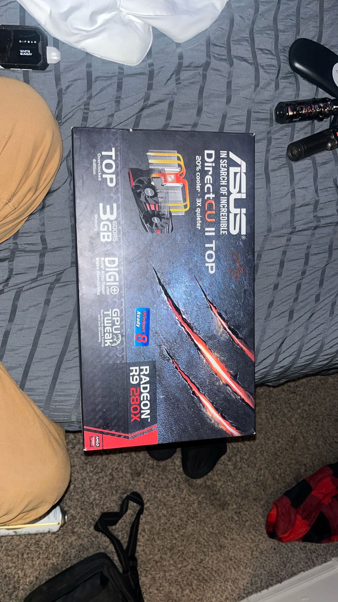 ASUS Radeon R9 280x Graphics Card 