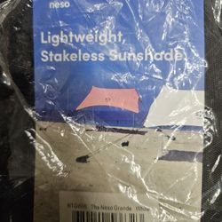 stakeless sun shade. brand new 