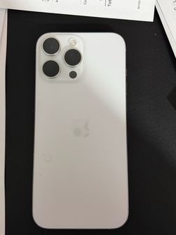 iPhone 16 Pro Max SILVER