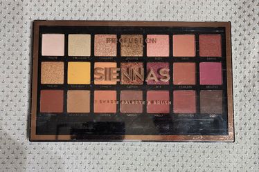 Profusion Cosmetics 21 Shade Eyeshadow Palette - Sienna (Open box-Never used)