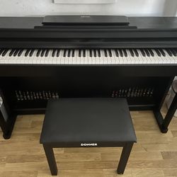Donner piano And bench With Storage 