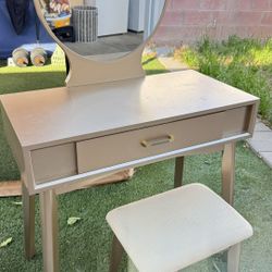 Gold Vanity 