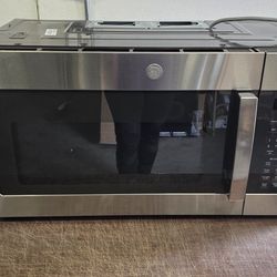 Ge Microwave Over The Range 1.9 cu. ft. 