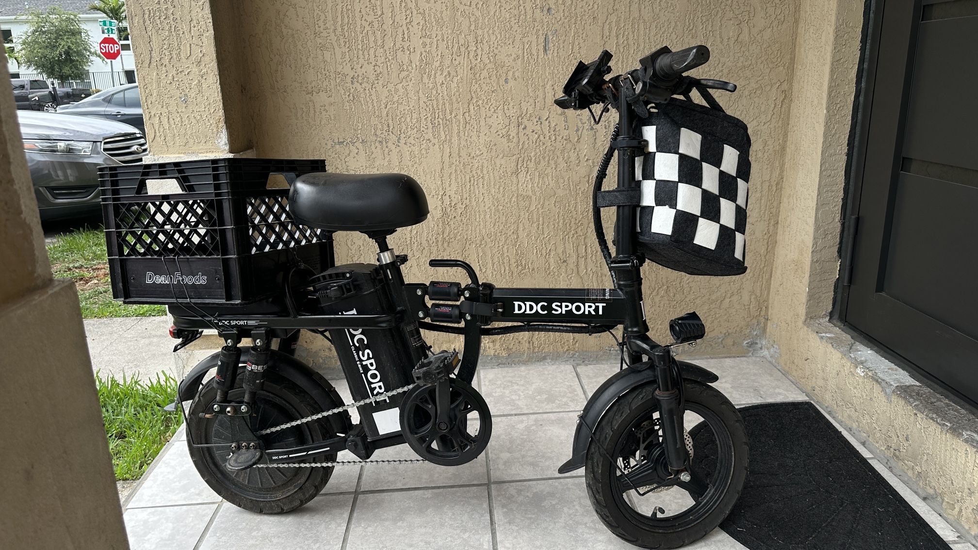 Homested Bike Electric Bike . for Sale in Homestead, FL - OfferUp