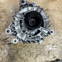 2020-2024 BMW M4 /M3  Alternator / AC Compressor 