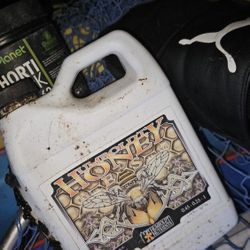 Hydroponics/growing Items