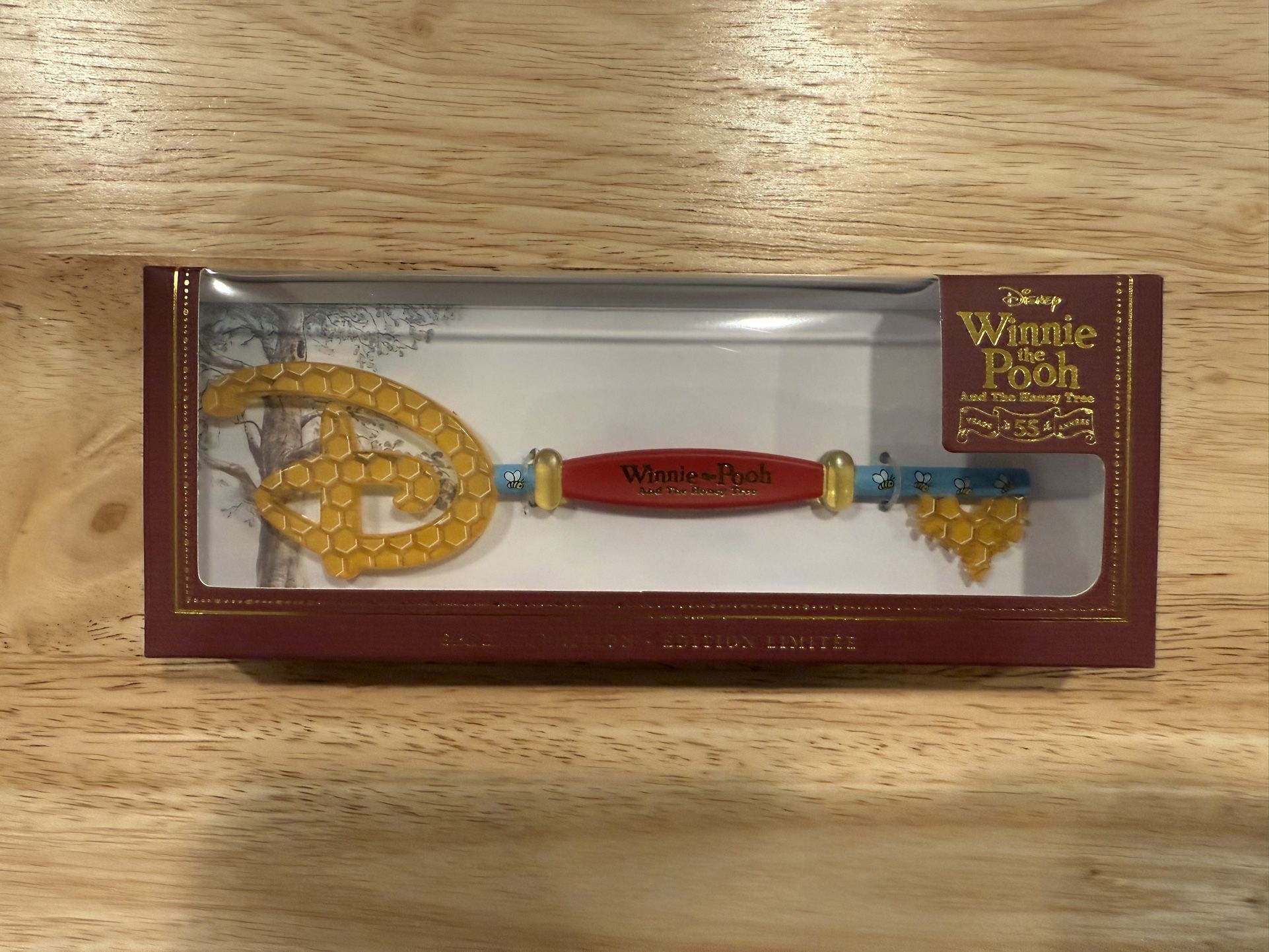 Disney Imagination Key - Winnie the Pooh And The Honey Tree - 55 Years