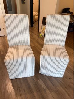 Set of 2 Farmhouse chairs
