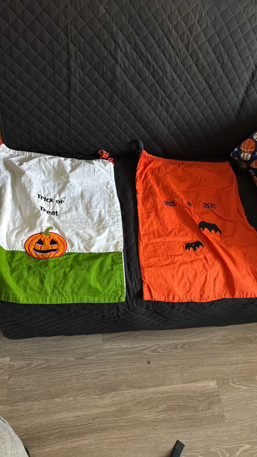 Halloween CASH ONLY THANKS