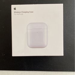 Apple Wireless Charging Case for 2nd Generation Airpods 