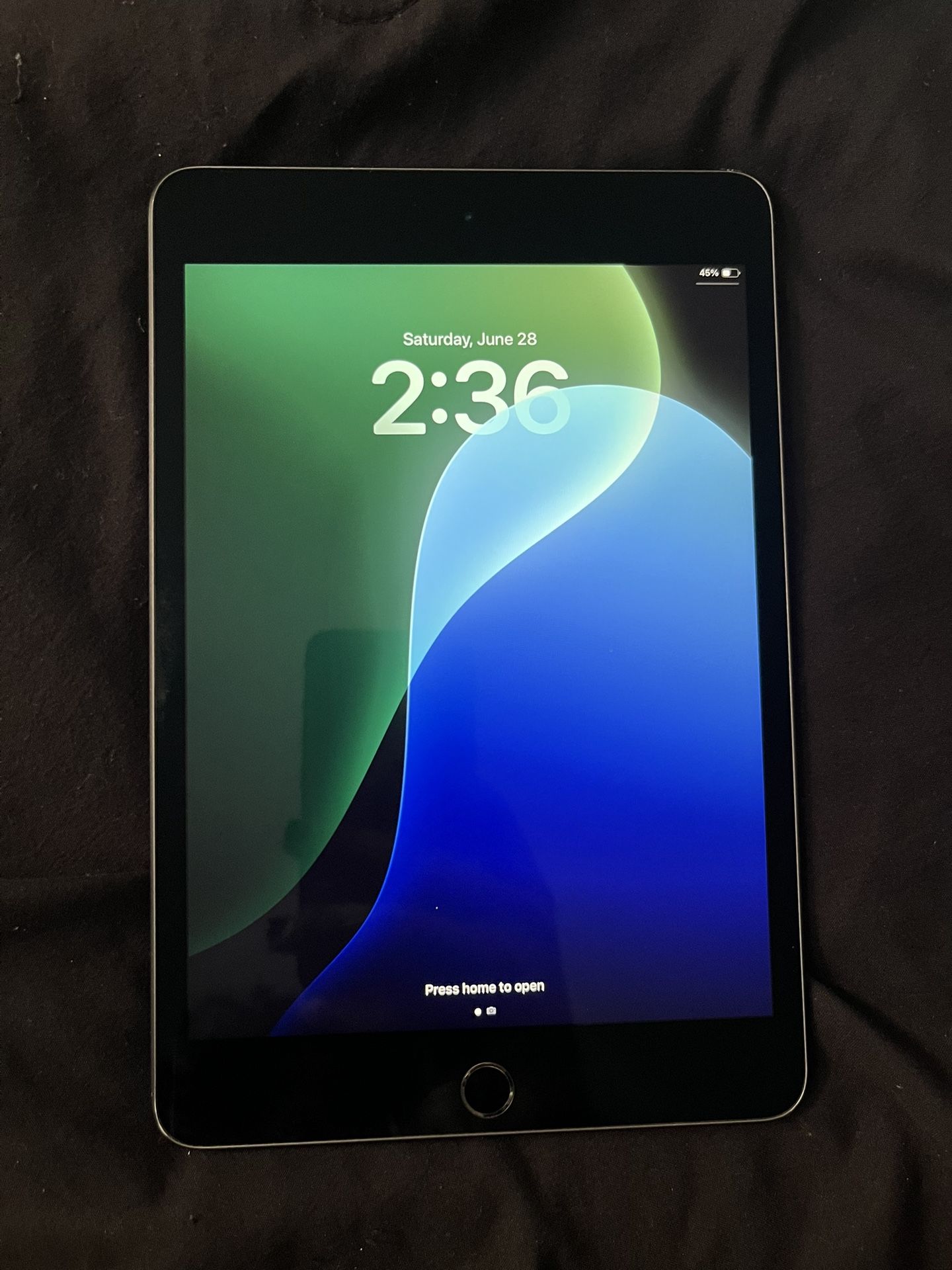 Apple Ipad mini 5 UNLOCKED π 64GB (BLACK)