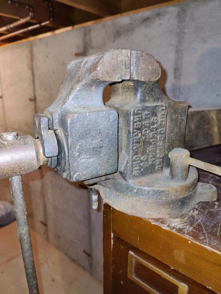 Vintage The Desmond Stephan Simplex 41S Vise