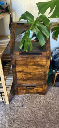 Pet Food Storage Container