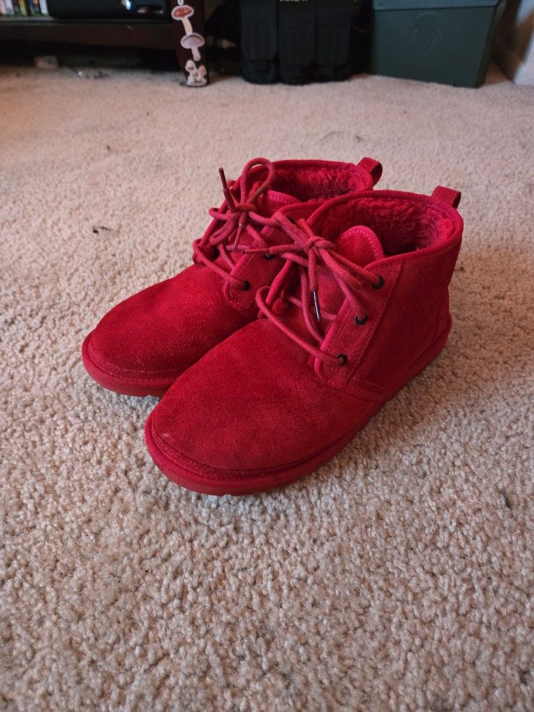 10.5 red uggs