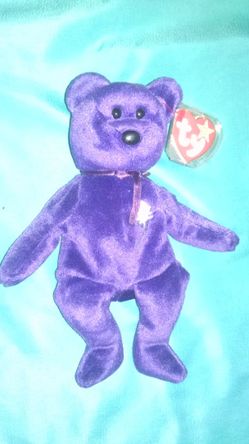 TY PRINCESS BEAR OR END BEAR