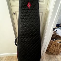 Coffin guitar Case (flying V’s Extreme Guitar Shapes)