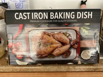 Cast iron baking dish