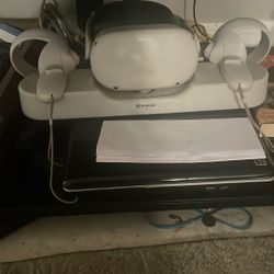 Oculus Meta Quest 2 Headset