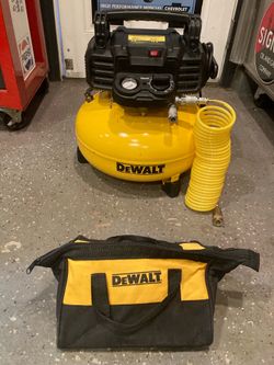 Air Compressor DeWalt With New Hose/Bag