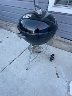 Charcoal grill